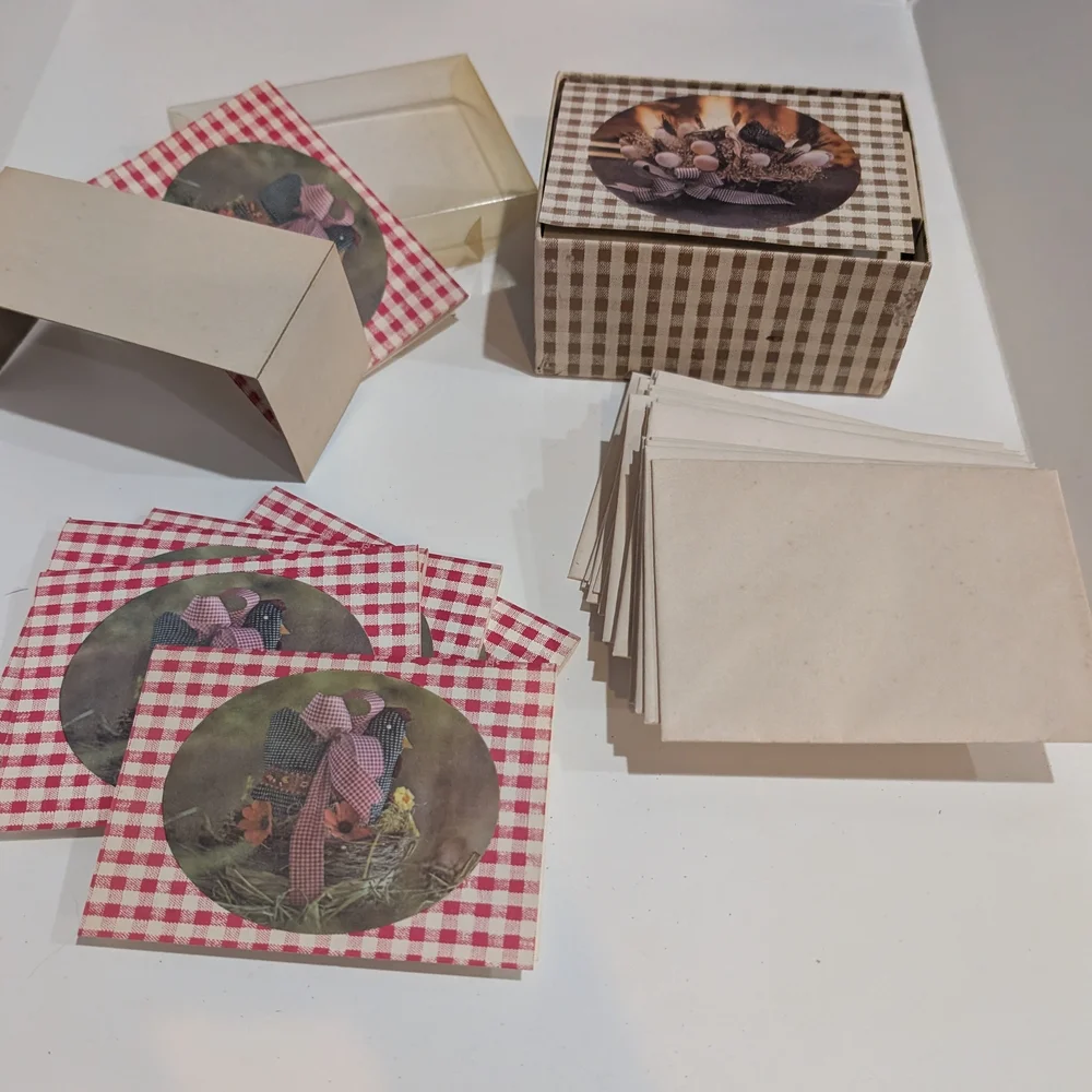 Vintage Montag's Note Cards Chicken Egg Basket Gingham Print